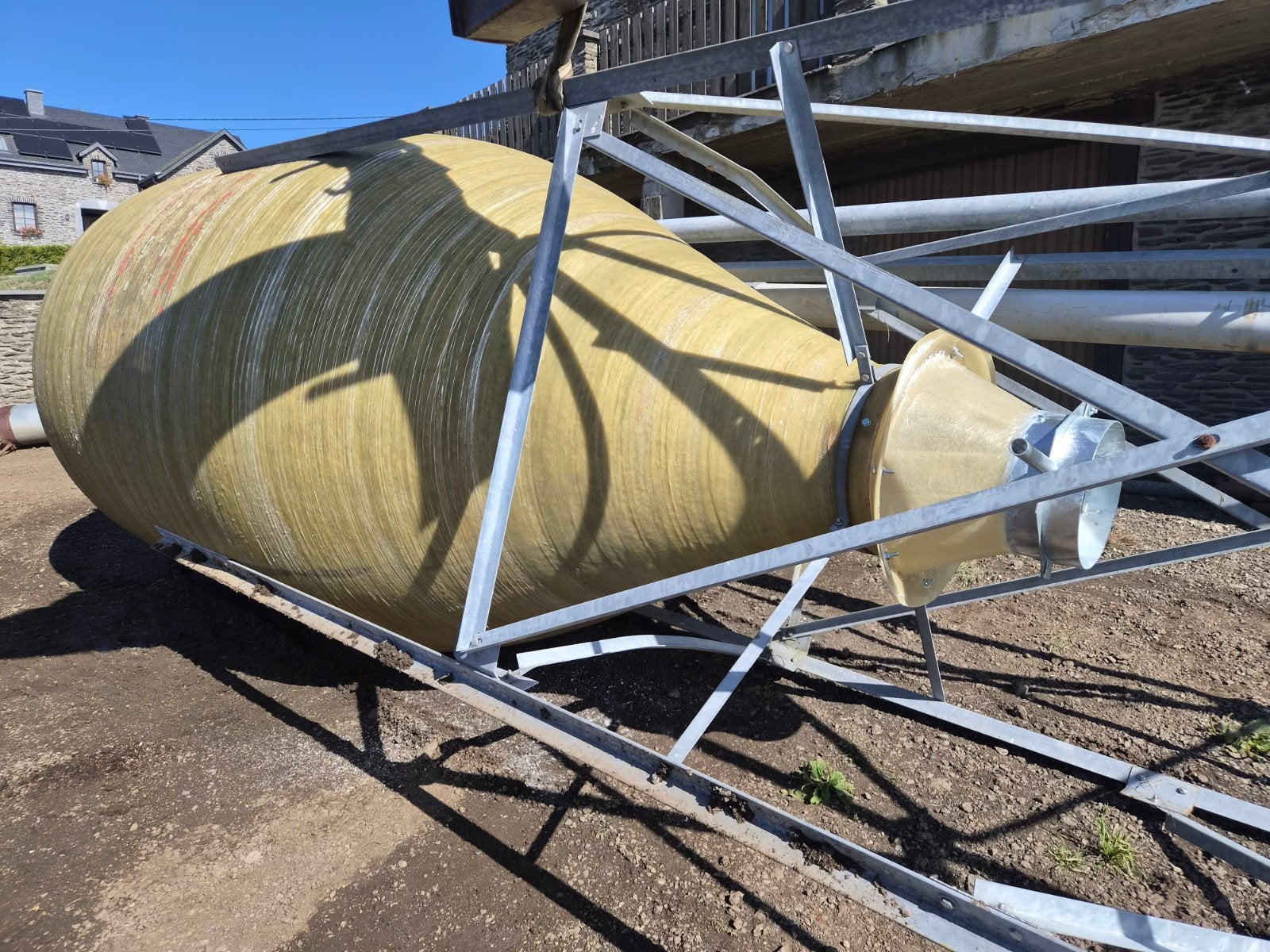 SILO POLYESTER: 6 TONNES., Articles professionnels, Enlèvement ou Envoi