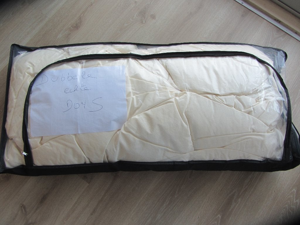 Donsdeken Echte dons dubbel dekbed 2m x 2.20 m, Huis en Inrichting, Ophalen