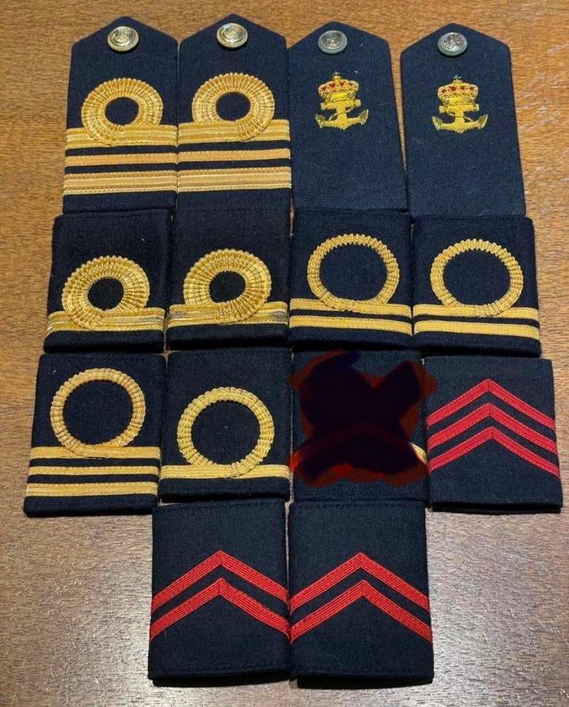 Lotje marine rangen offr/ooffr/manschappen, Verzamelen, Ophalen of Verzenden, Marine