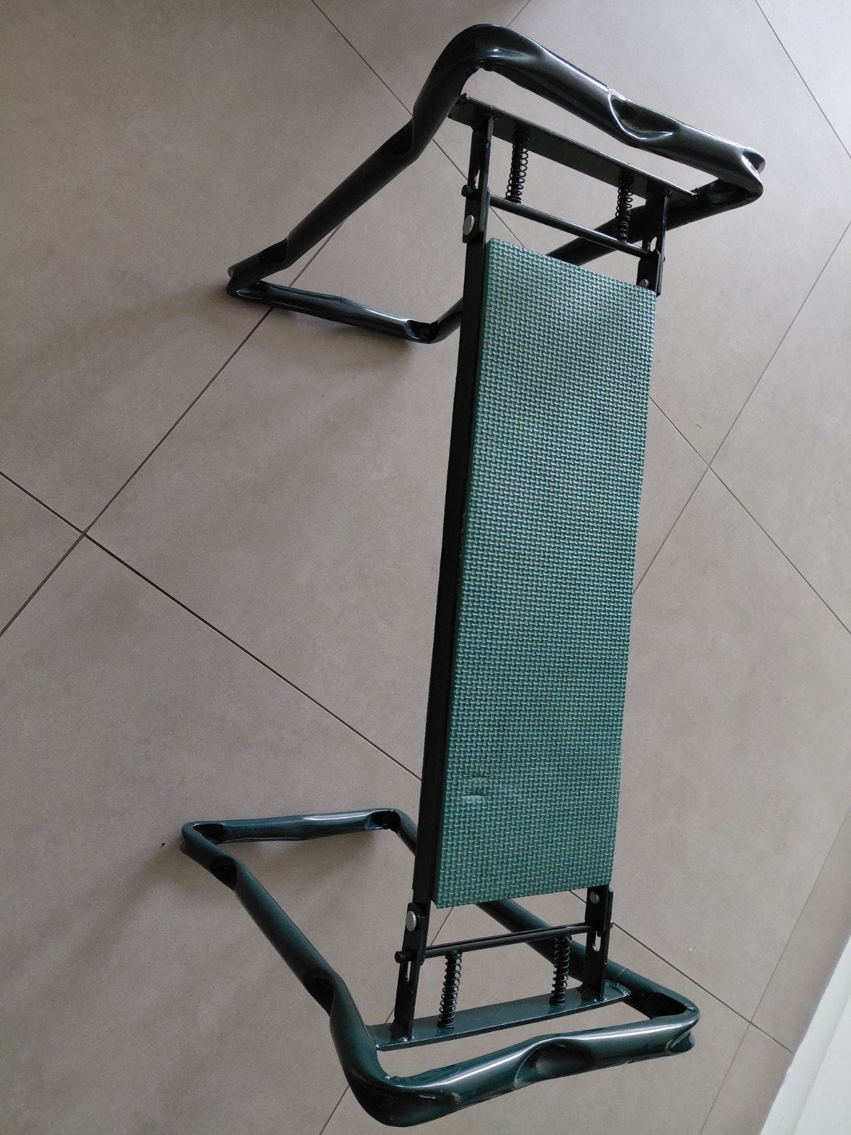 plooibaar zitbankje, Tuin en Terras, Overige Tuin en Terras, Ophalen, Zo goed als nieuw
