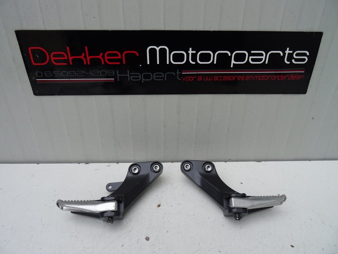Set Duo Voetsteunen Yamaha MT-09 / SP 2021-2022-2023, -, Utilisé, -, -