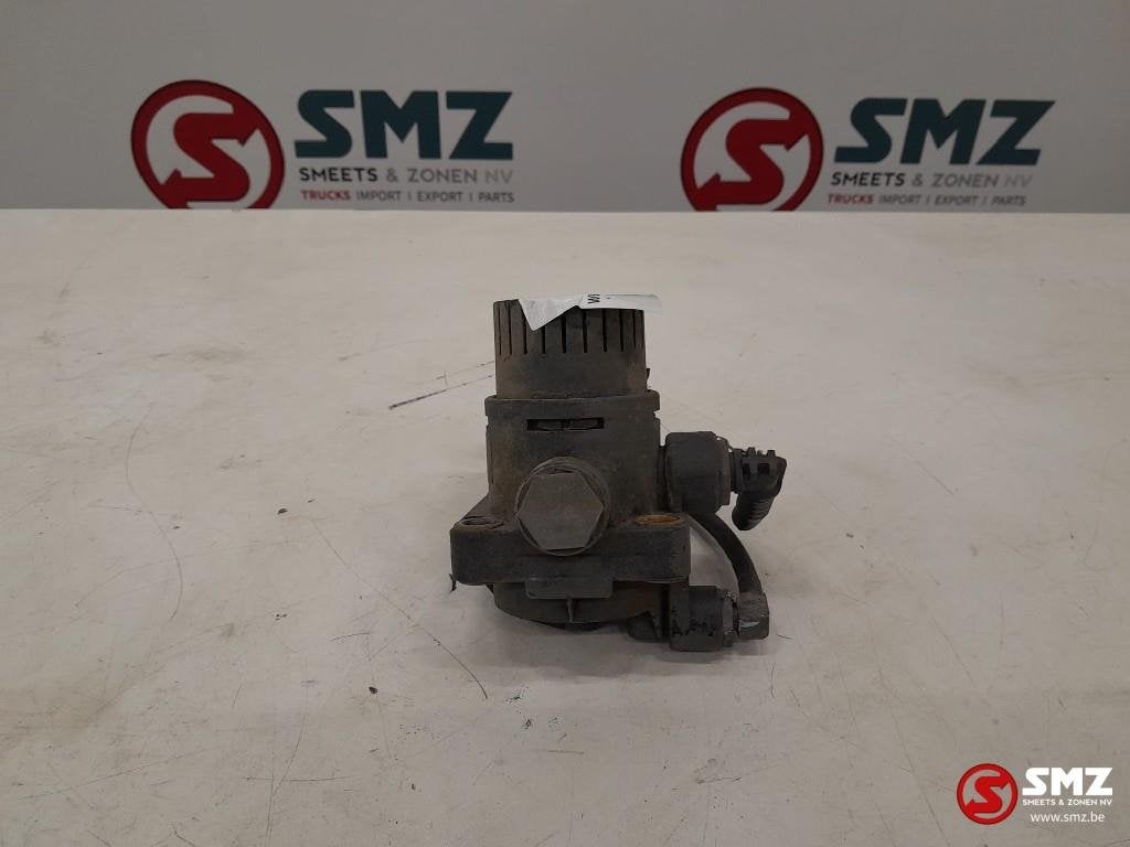 Occ valve relais Mercedes Actros A0044298044 04810, Autos : Pièces & Accessoires, Pièces camion, Mercedes-Benz, Électronique et Câbles