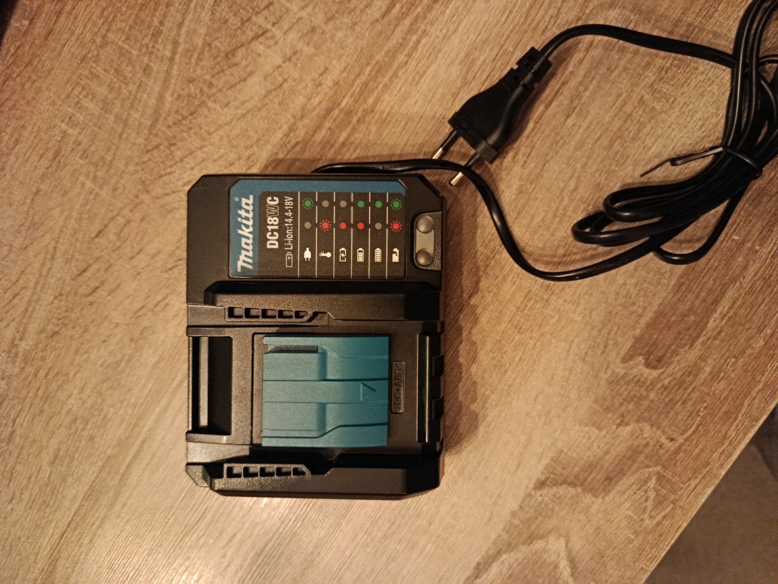 batterij oplader makita