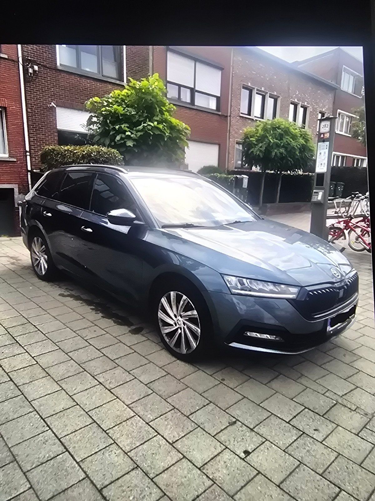 skoda octavia 2021, Auto's, Zwart, 5 zetels, 5 deurs, Zilver of Grijs