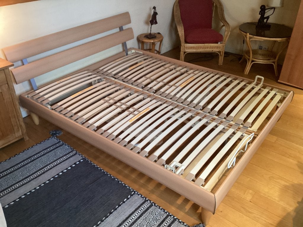 Lit de 1,60M x 2,00M avec 2 sommiers à Lattes + 2 matelas, Matelas, Comme neuf, Enlèvement, 200 cm