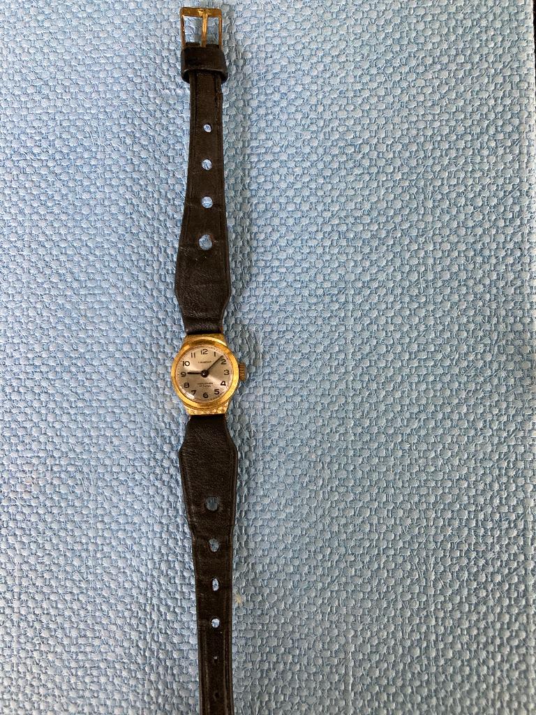 Horloge Laureat ancre 17 Rubis antichoc, Handtassen en Accessoires, Ophalen of Verzenden, Verguld