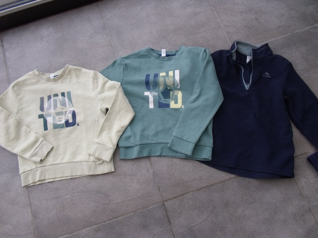 3 sweets /pulls garçon 7/ 8 ans, Enlèvement, Queshua / Okaïdi, Garçon, Pull ou Veste