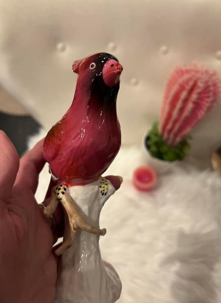 Figurine en porcelaine représentant un oiseau, Antiquités & Art, Antiquités | Céramique & Poterie, Enlèvement ou Envoi