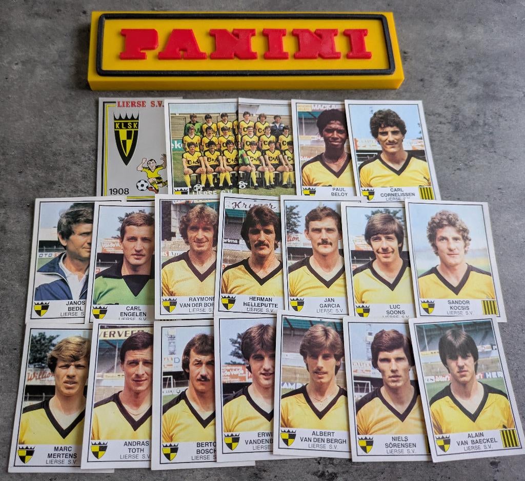 PANINI FOOTBALL 82 LIERSE SK 19 STICKERS 1982 Voetbal, Hobby en Vrije tijd, Stickers en Plaatjes, Zo goed als nieuw, Verzenden