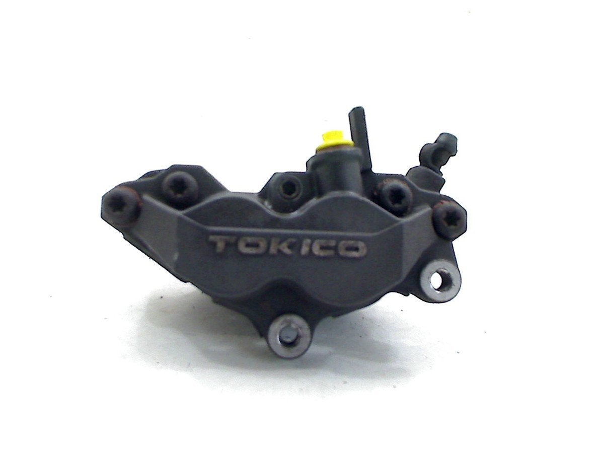 ETRIER DE FREIN AVANT DROIT Suzuki, Motos, Suzuki Deutschland GmbH, Utilisé, Kontakt@suzuki.de, Suzuki-Allee 7
64625  Bensheim, DE