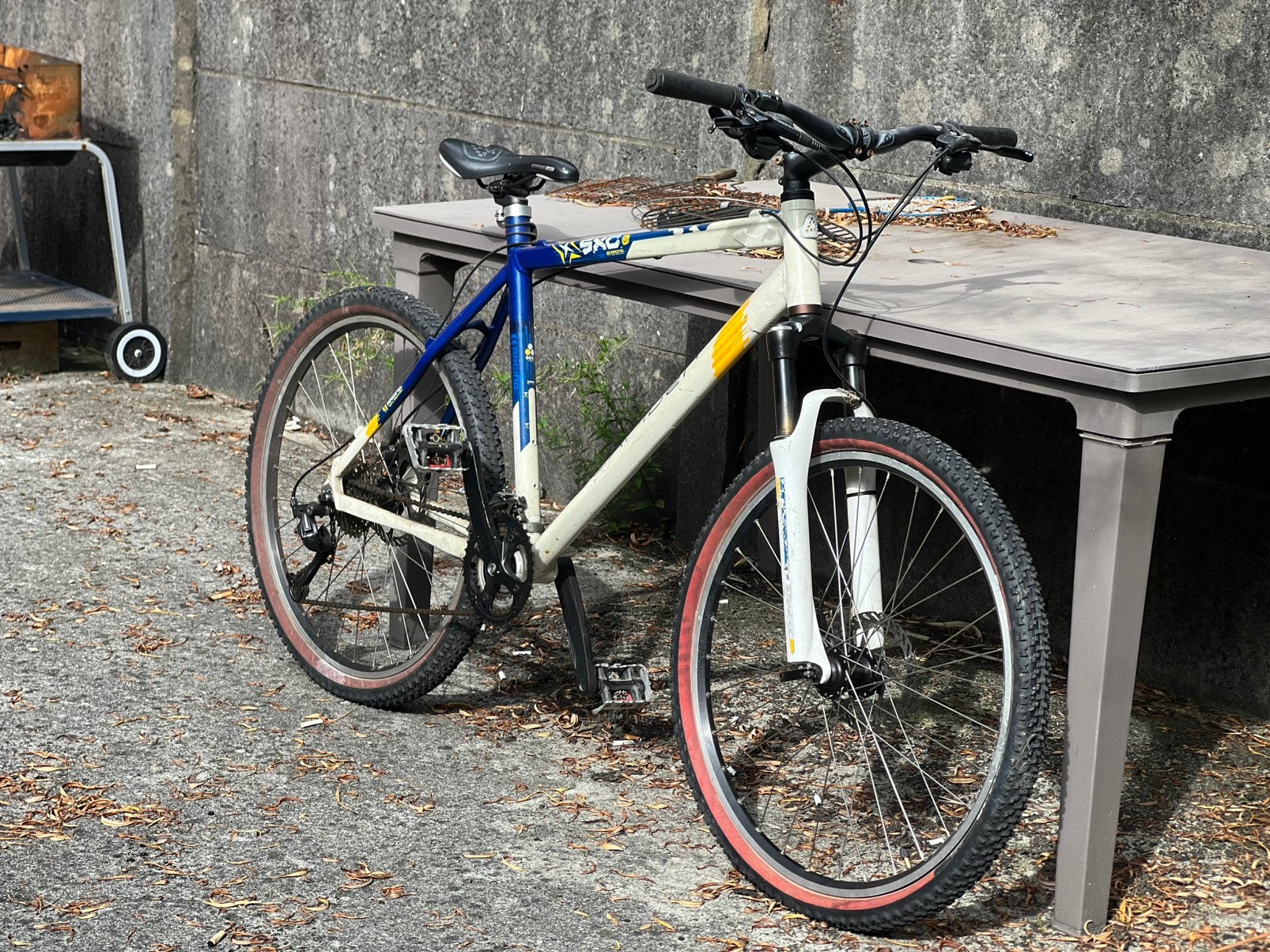 Vtt rockrider freins a diques, Vélos & Vélomoteurs, Enlèvement, Comme neuf