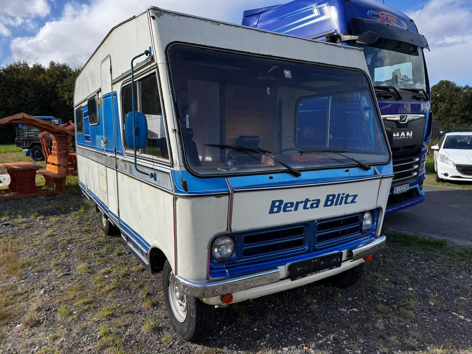 Oldtimer camper Berta Blitz – Opel – 1978, Caravans en Kamperen, Bedrijf