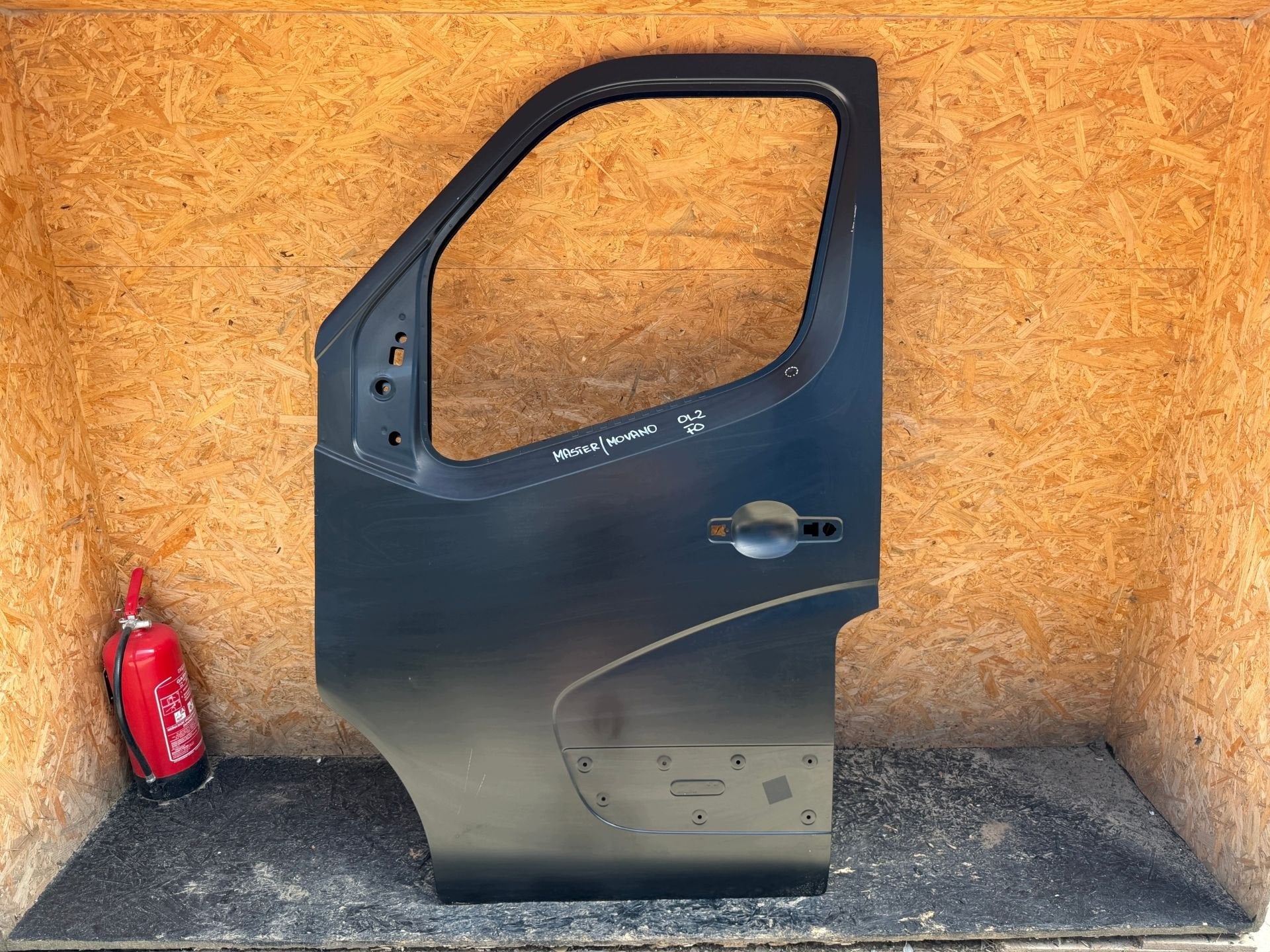 Renault Master III IV Portier Links, Renault Group, Gebruikt, Contact.group@renault.com, Links
