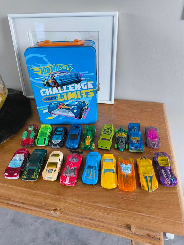 Étui de transport Hot Wheels avec 18 voitures, Enlèvement ou Envoi, Voiture
