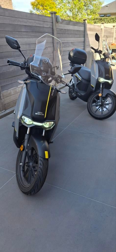 2 elektrische scooters Super Soco CPX, Fietsen en Brommers, Ophalen