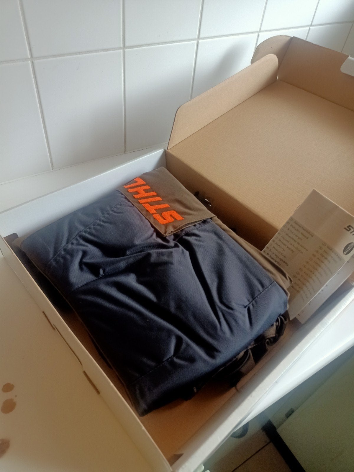 Pantalon de protection Stihl FS3, Jardin & Terrasse, Vêtements de travail, Enlèvement, Neuf