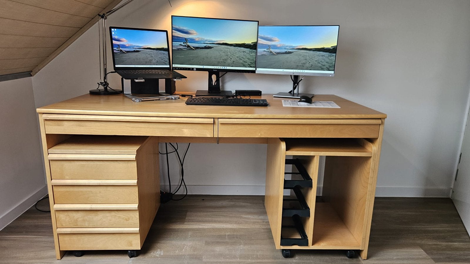 IKEA Anton bureau met ladeblokken, Huis en Inrichting, Ophalen, Gebruikt, IKEA, Hout