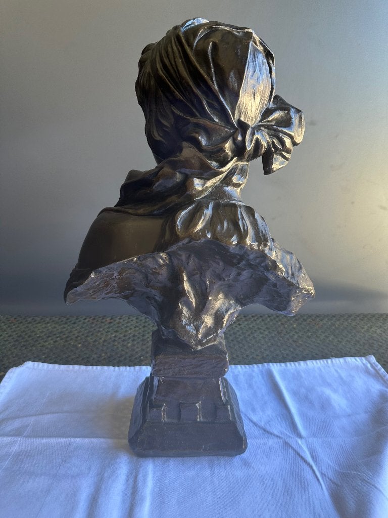 Brons Villanis “Cendrillon”, Enlèvement, Brons