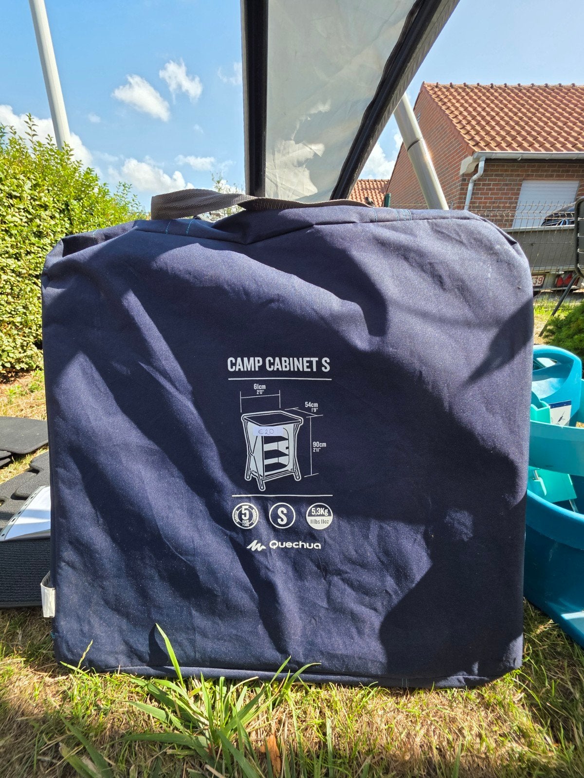 opvouwbaar camping kastje, Ophalen