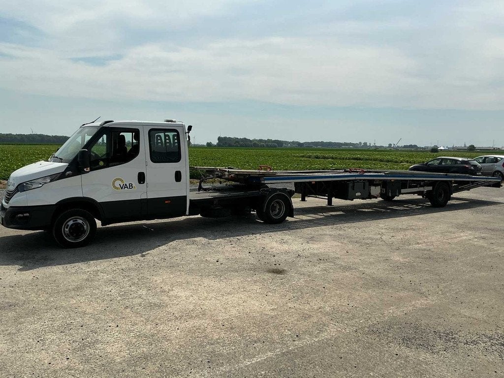 2023 Iveco Daily Trekker combinatie (auto transport), Gebruikt, Iveco, Bedrijf, Te koop