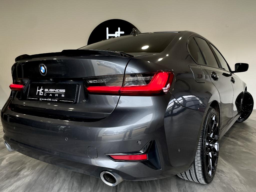 BMW 318 dA/ LOOK M PERFORMANCE/ SHADOW LINE/ CUIR/ LED, Argent ou Gris, Achat, Entreprise, Noir