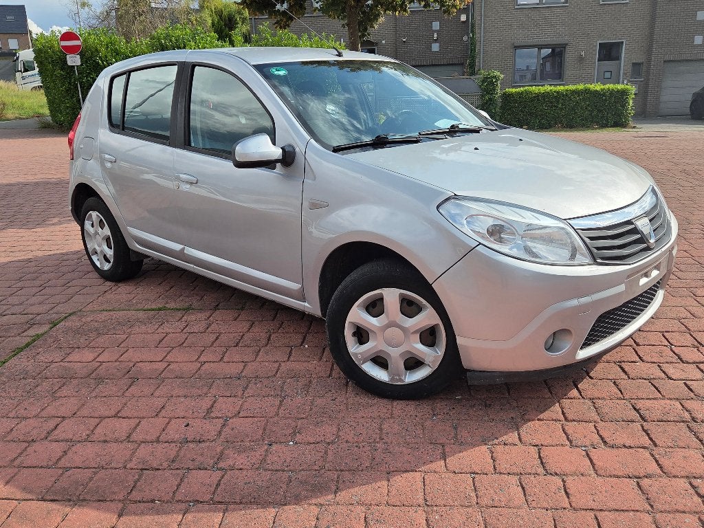 dacia sandero 1.2i, Euro 5, Zwart, 5 deurs, Particulier