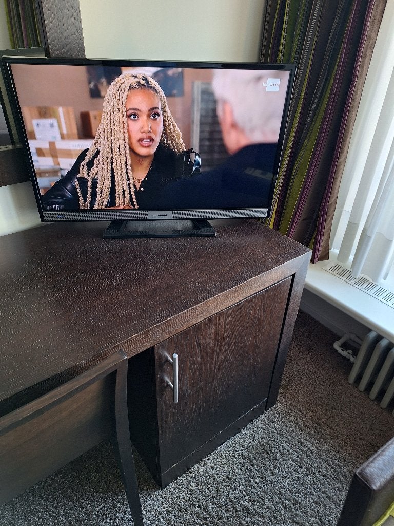 3 TV, Audio, Tv en Foto, Televisies, Ophalen, Gebruikt, 80 tot 100 cm, Grundig