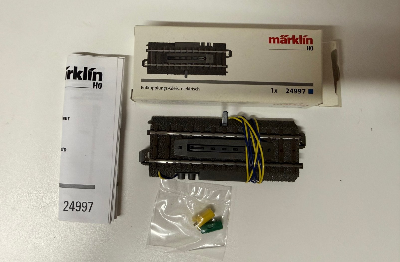 Rail de découplage Marklin C Rail 24997 94,2 mm, Enlèvement ou Envoi, Comme neuf, Rails, Märklin
