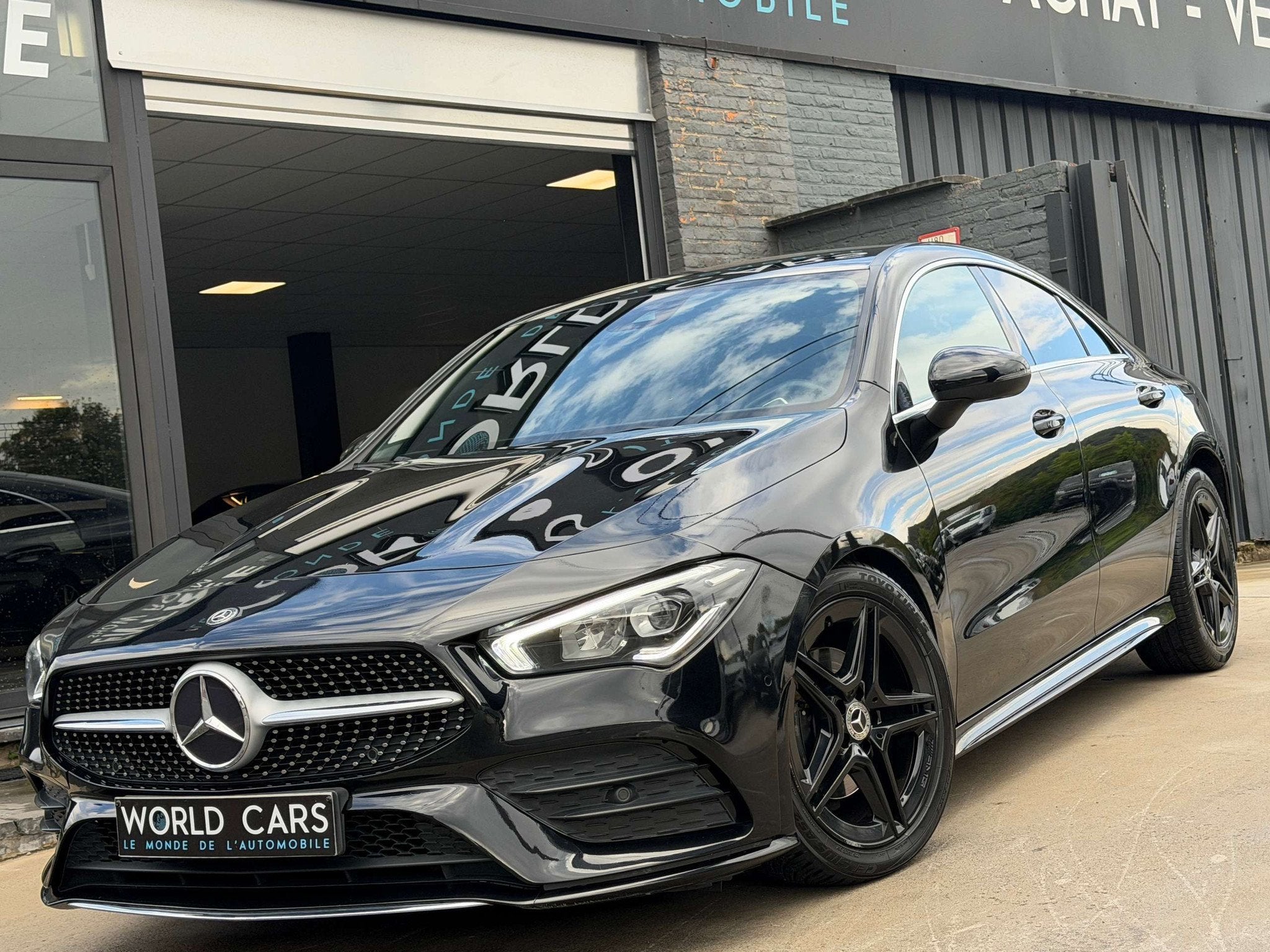 Mercedes-Benz CLA-Klasse 180 CLA 180 d Pack AMG - NAVI - CAM, Auto's, 1490 kg, Gebruikt, 4 cilinders, 116 pk