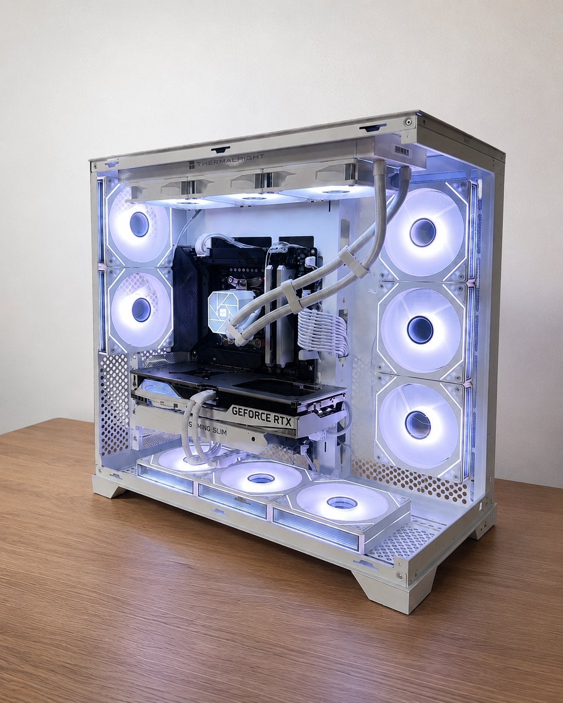 PC de jeu haut de gamme : RTX 4070 Super, 4 Ghz ou plus, Gaming, Custom build, SSD