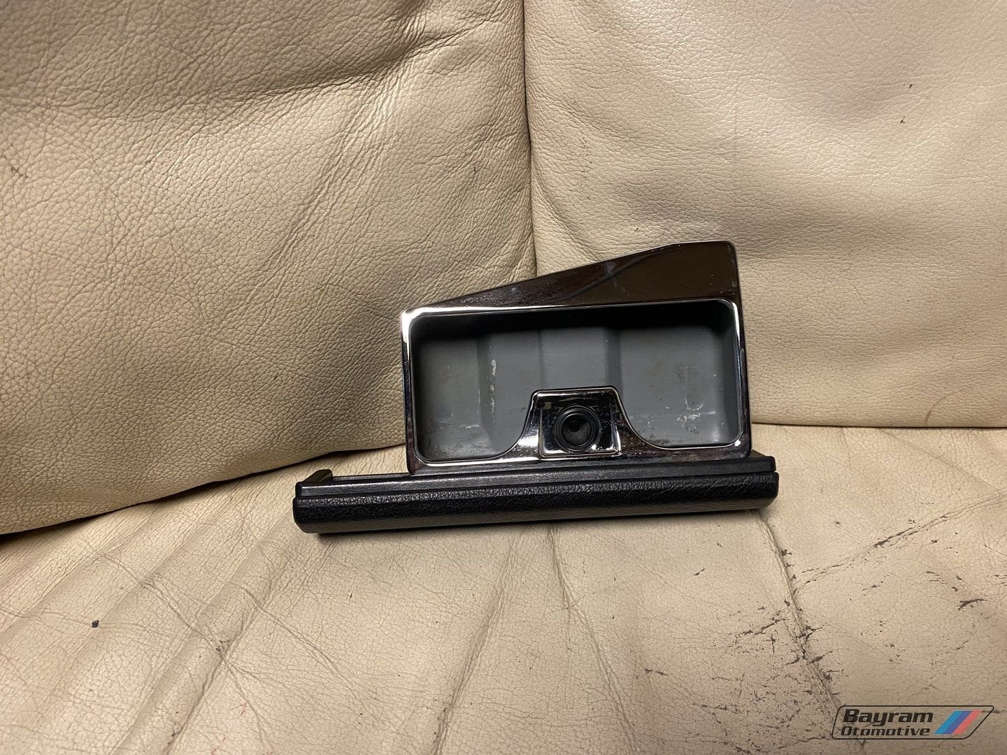 Bmw E34 asbak voor dashboard sedan touring m5 5-serie zwart, Auto-onderdelen, Gebruikt, -, -, Ophalen of Verzenden