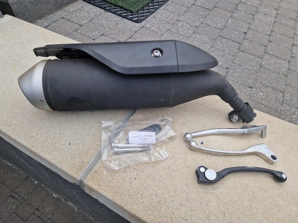 Echappement Honda Msx 125Cc comme neuf avec visserie, Motos, Enlèvement, Neuf