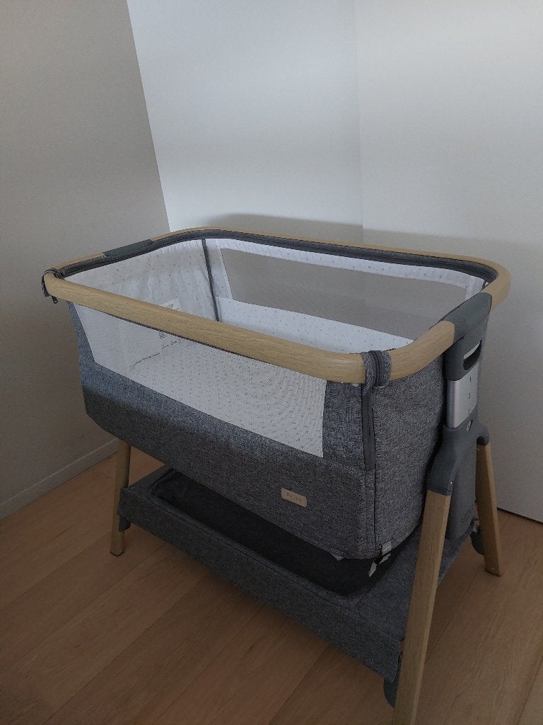Co sleeper Tutti bambini cozee bedside wieg, Kinderen en Baby's, Ophalen, Zo goed als nieuw, Wieg