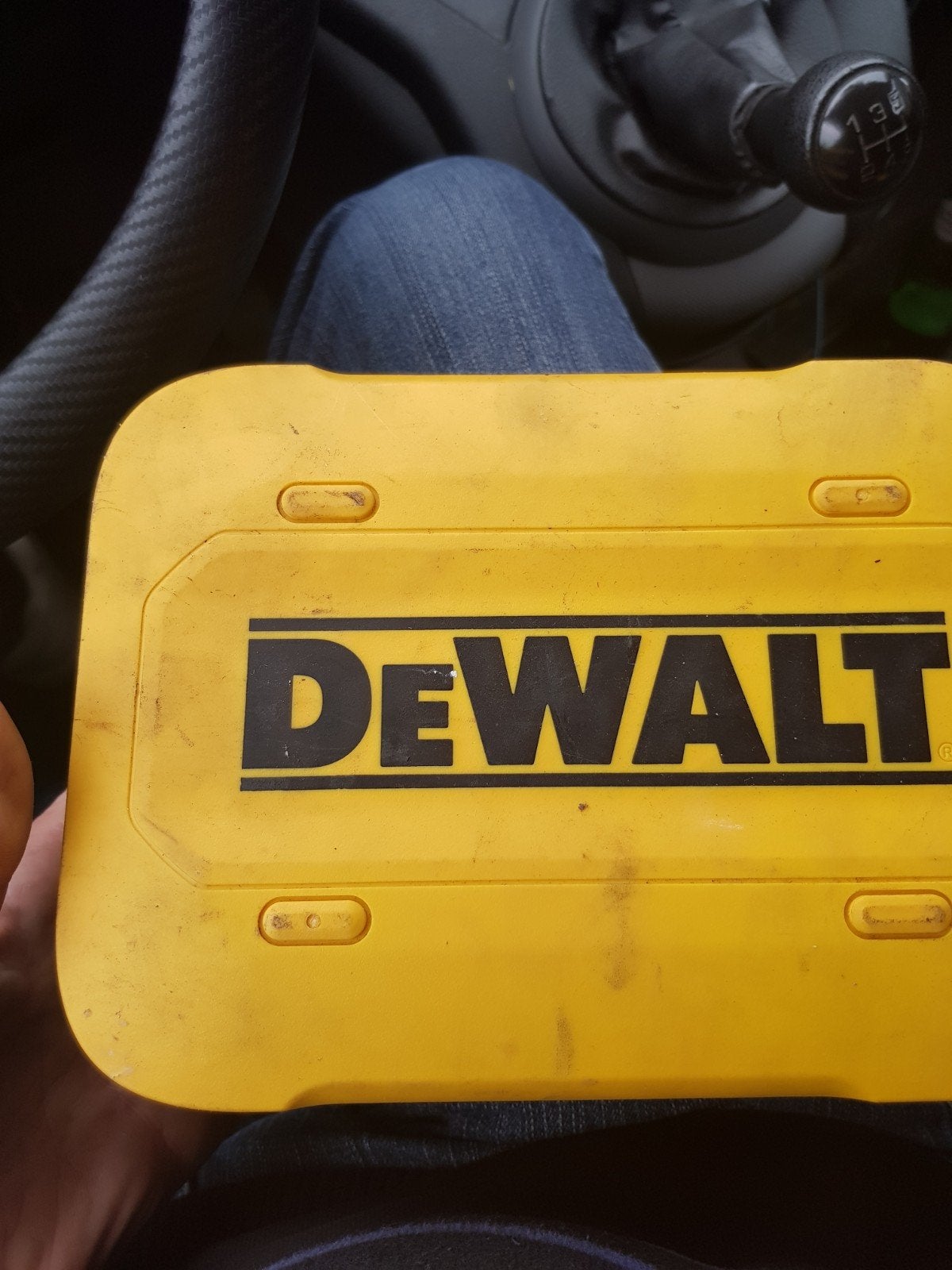 deWalt batterij, Ophalen