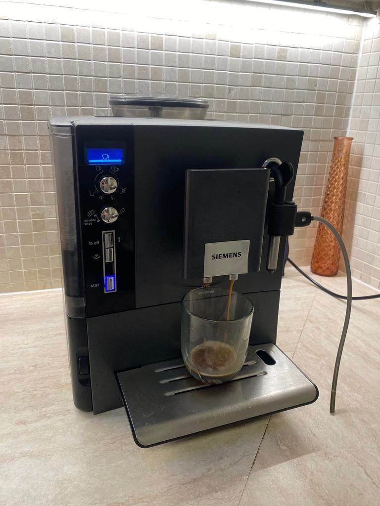 Siemens EQ.5 koffiemachine, Enlèvement ou Envoi, Comme neuf, Cafetière