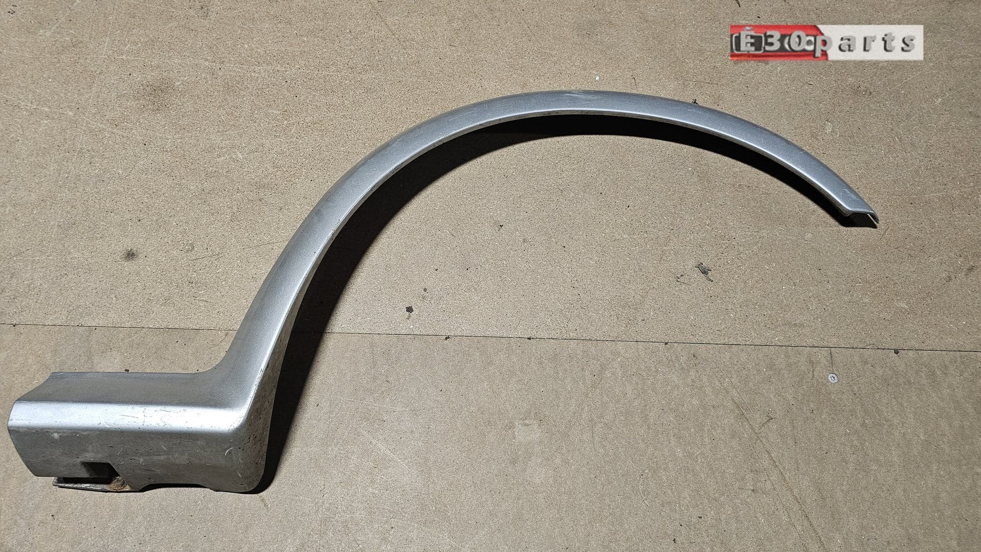 Sideskirt pasrand spatbord rand rechts BMW 3 serie E30 325IX, Auto-onderdelen, Gebruikt, -, Ophalen of Verzenden, Bumper