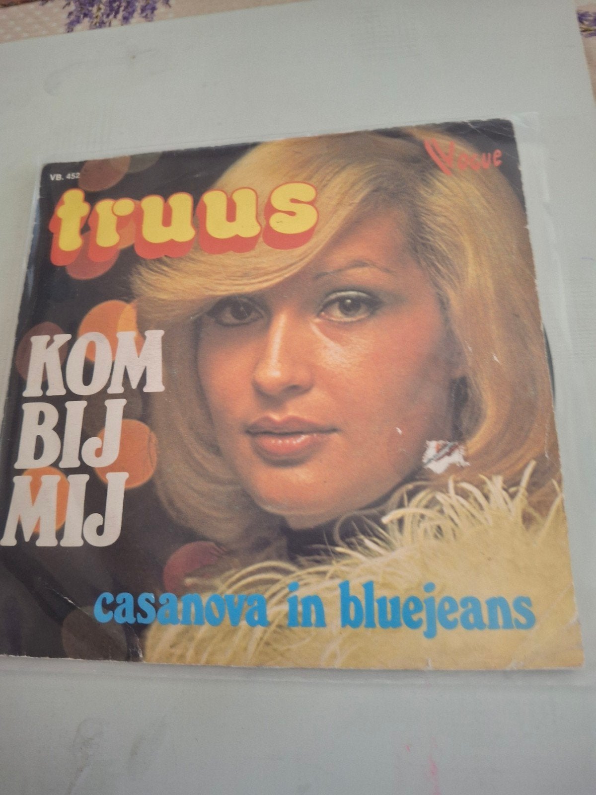 truus, Verzenden