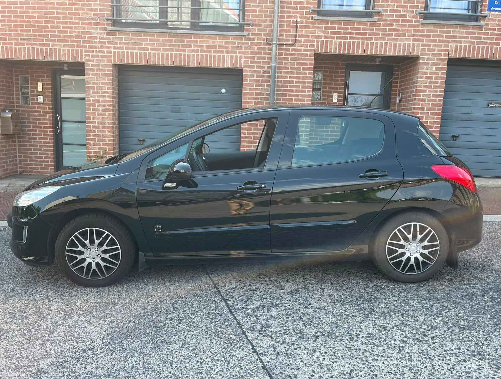 Peugeot 308 1.6 hdi 91000 km 02/2011 cuir/gps/clim, Autos, Peugeot, Particulier, Achat, ABS, Airbags, Air conditionné, Climatisation automatique
