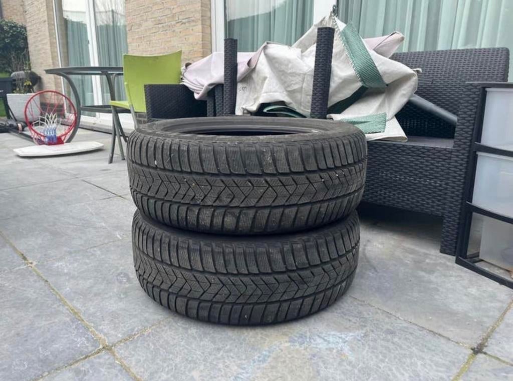 2 pneus d'hiver 235/55 R18, Pneus hiver, 255 mm, Enlèvement, Utilisé