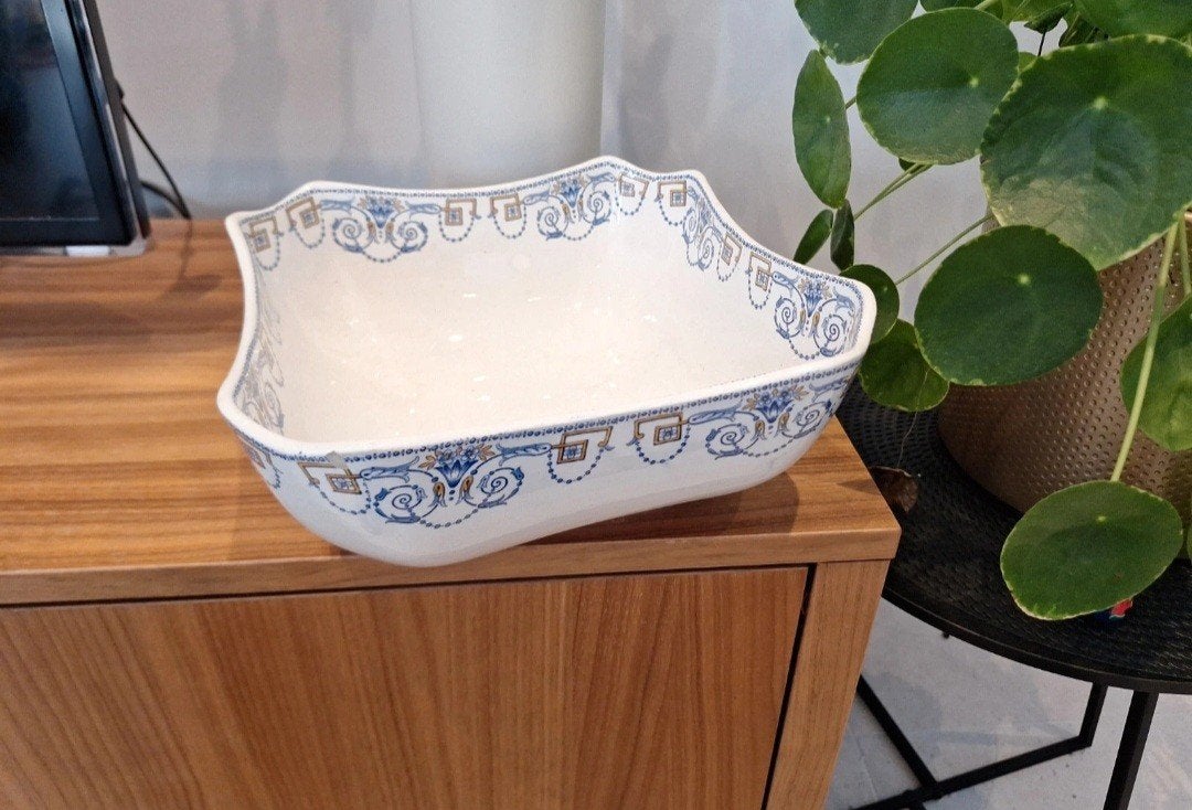 Navarra Sarreguemines grote saladeschaal, Antiek en Kunst, Ophalen of Verzenden