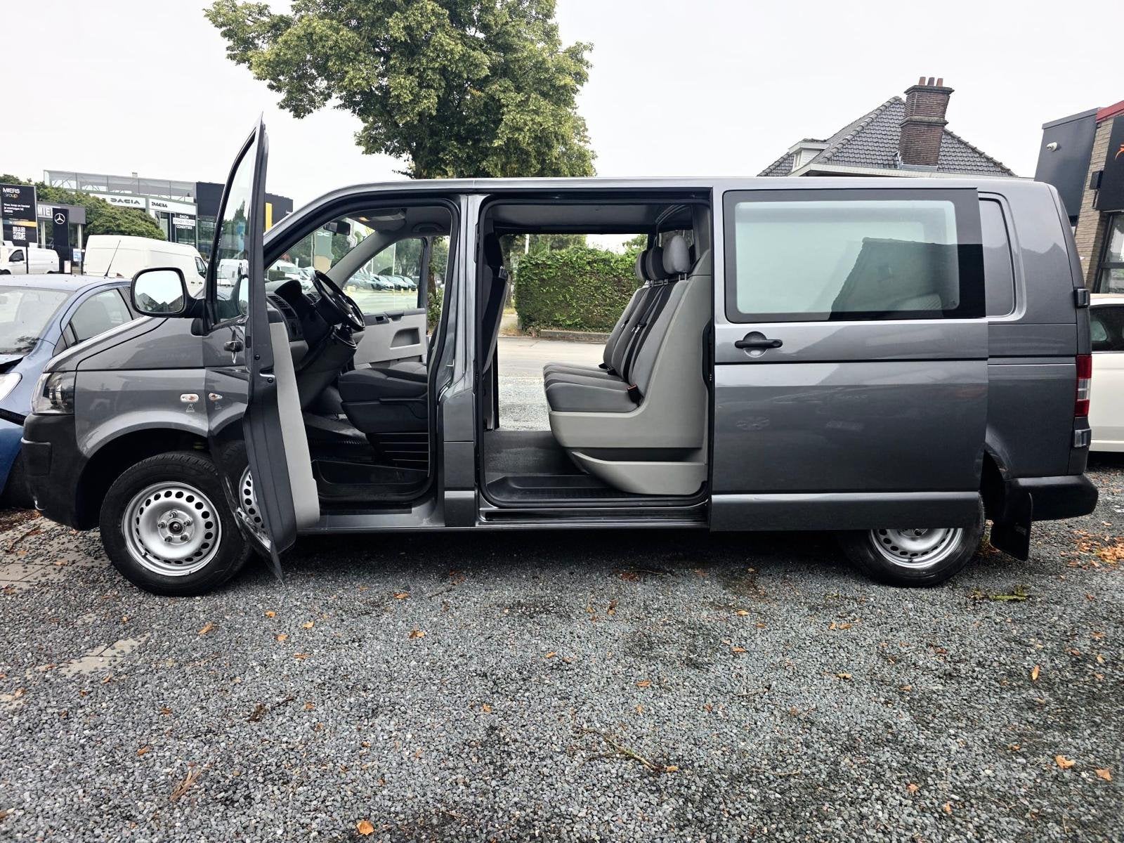 Voiture Volkswagen T5 Business/2.0TDi/6 sièges/TVA, Achat, Entreprise, https://public.car-pass.be/vhr/f1ae5947-4f89-4011-8705-56e923425d88