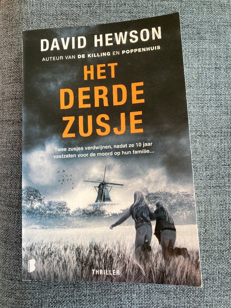 Boek 'Het derde zusje' David Hewson, 440 blz 1x gelezen), Boeken, Ophalen of Verzenden, Zo goed als nieuw, David Hewson