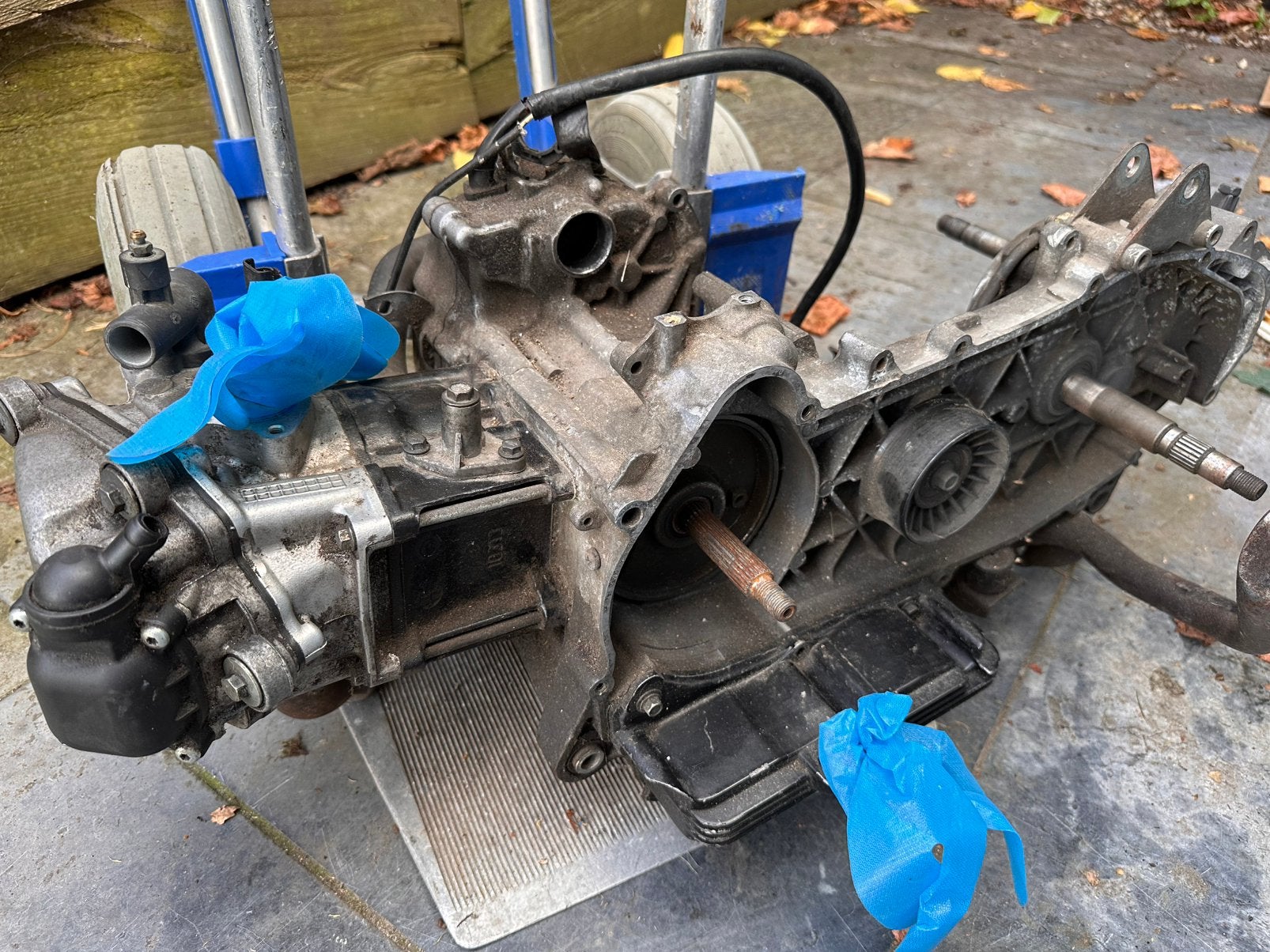 Vespa 300 cc motor blok te koop, Ophalen, Gebruikt