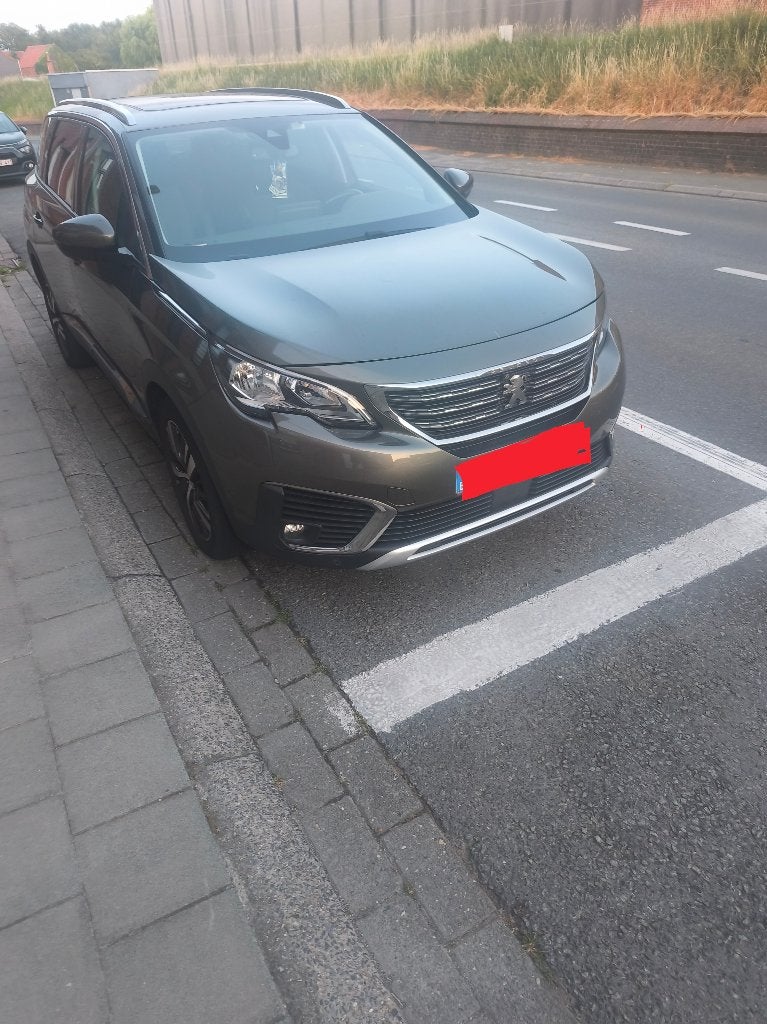 Peugeot 5008, Autos, Cuir, Achat, 7 places, Boîte manuelle