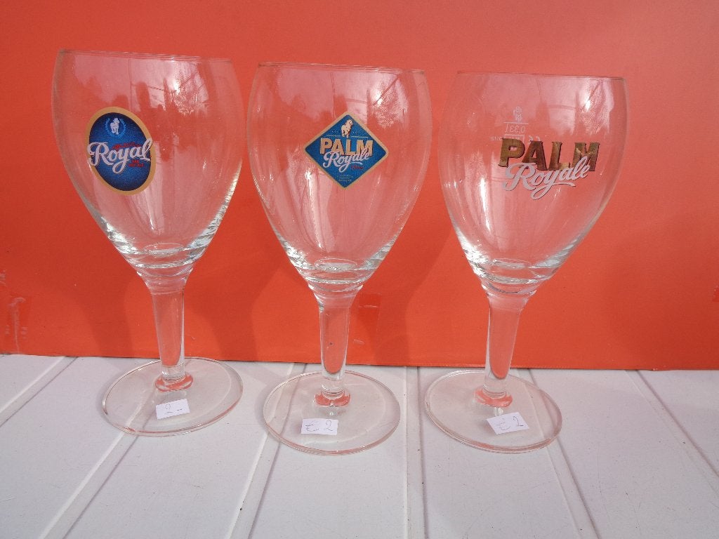 3 verschillende palm Royale glazen € 1,00 per stuk, Ophalen of Verzenden, Zo goed als nieuw, Glas of Glazen, Palm