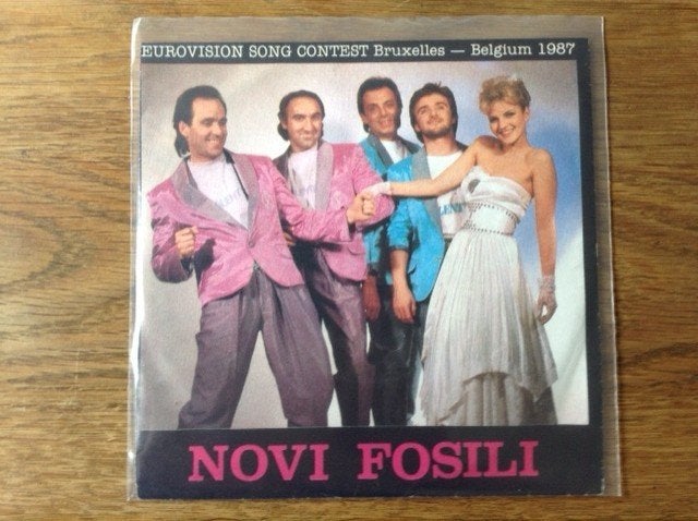 single novi fosili, 7 inch, Ophalen of Verzenden, Fotohoes, Pop