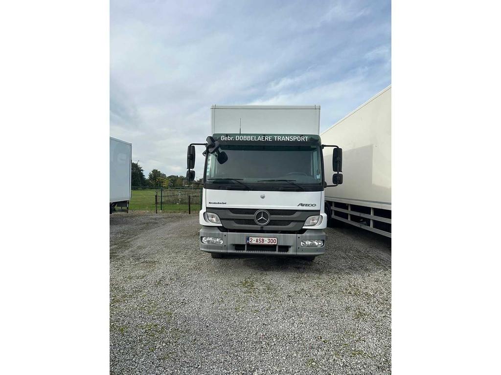Mercedes - 2013 - Atego - Vrachtwagen, Auto's, Vrachtwagens, Overige brandstoffen, Mercedes-Benz, Bedrijf, Te koop