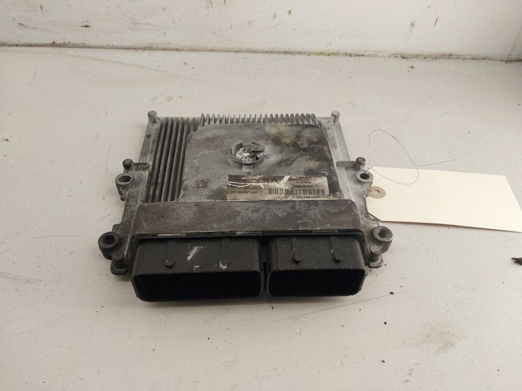CALCULATEUR MOTEUR ECU 2008 (CU) (|9806671980|1629041980|), Autos : Pièces & Accessoires, Utilisé, Continental AG, Peugeot, Continental-Plaza 1
30175  Hannover, DE