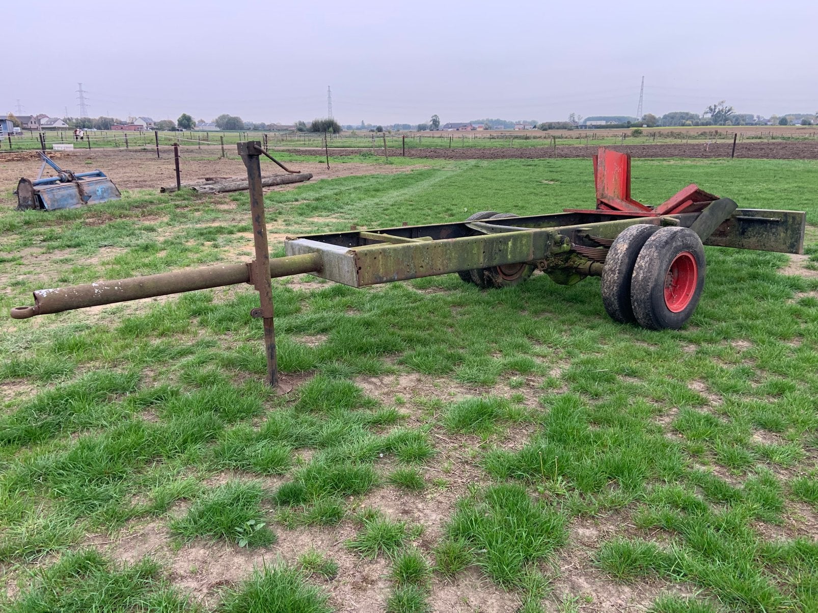 Chassis voor wagen te maken, Ophalen, Transport