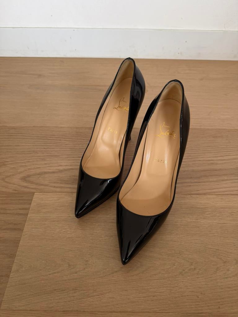 Christian Louboutin maat 41, Kleding | Dames, Schoenen, Ophalen, Zo goed als nieuw, Zwart